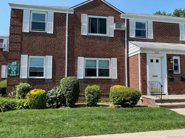 75-18 263rd #G-1, Glen Oaks, NY 11004