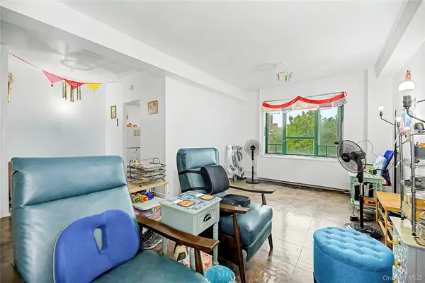 1705 Purdy ST #7F, Bronx, NY 10462