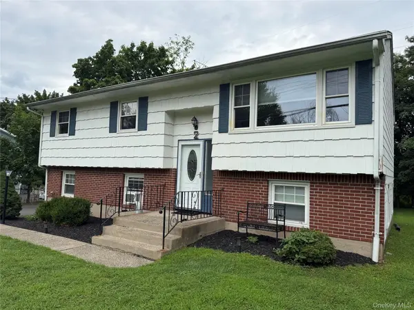 2 Cinder RD, Garnerville, NY 10923