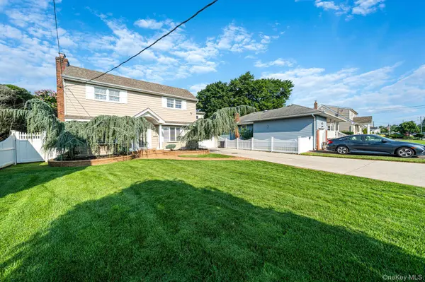 752 Oakfield AVE, Bellmore, NY 11710