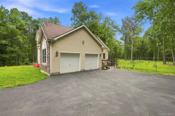39 Jacob Rumph CT, Montgomery, NY 12549