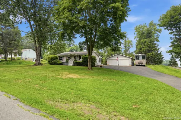 4 Seneca LN, Milton, NY 12547