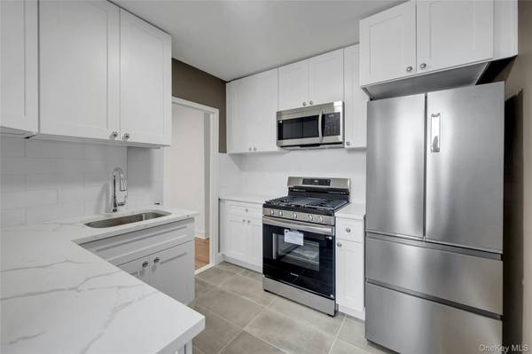 5650 Netherland AVE #3C, Bronx, NY 10471