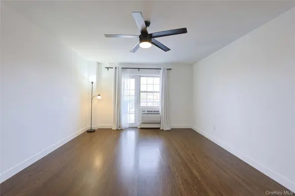 41-35 67th ST #4A, Woodside, NY 11377