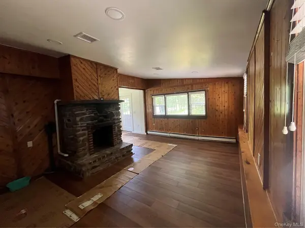 6115 State Route 52, Cochecton, NY 12726