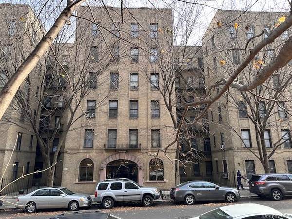 225 Bennett AVE #2R, New York (manhattan), NY 10040