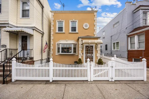 72-31 73rd ST, Glendale, NY 11385