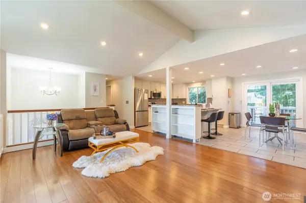 1610 Olympia AVE SE, Renton, WA 98058
