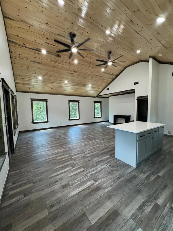 1275 Dawn View WAY, Broken Bow, OK 74728