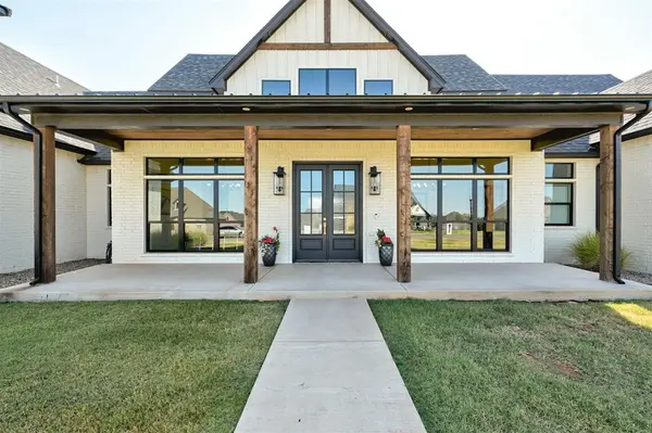 1034 Acclivis WAY, Newcastle, OK 73065