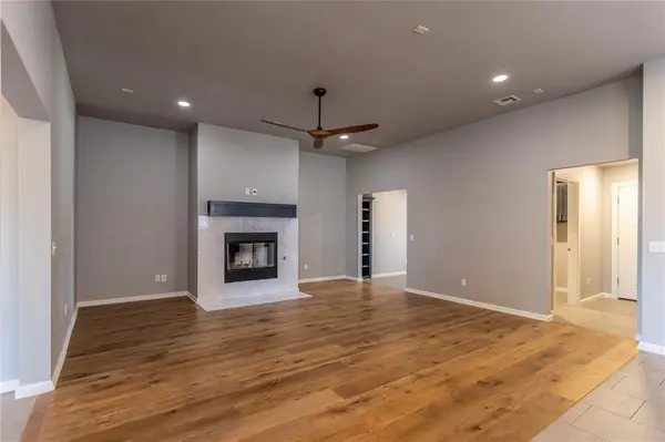 11244 NW 102nd ST, Yukon, OK 73099