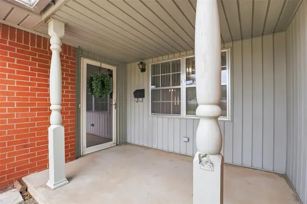 4107 N Chapman, Shawnee, OK 74804
