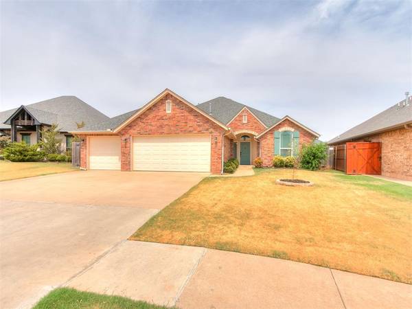 16909 Madrid CIR, Oklahoma City, OK 73170