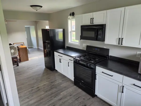 380 RIVER ST, Wild Rose, WI 54984
