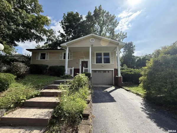 54 PARKWOOD RD, Carbondale, IL 62902