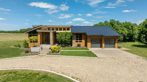 9286 292nd Road, Arkansas City, KS 67005