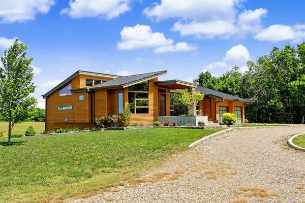 9286 292nd Road, Arkansas City, KS 67005