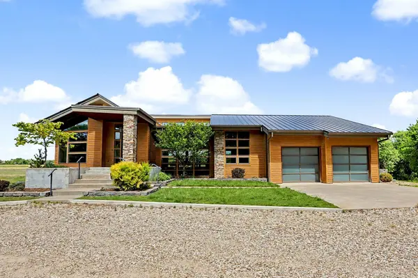9286 292nd Road,  Arkansas City,  KS 67005