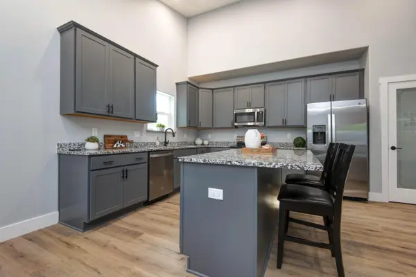1049 Hanging Branch Ridge, Cape Fair, MO 65624