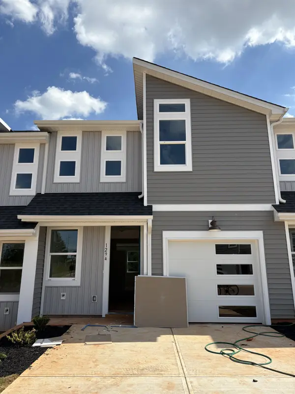 1294 Westgate Village DR, Spartanburg, SC 29301