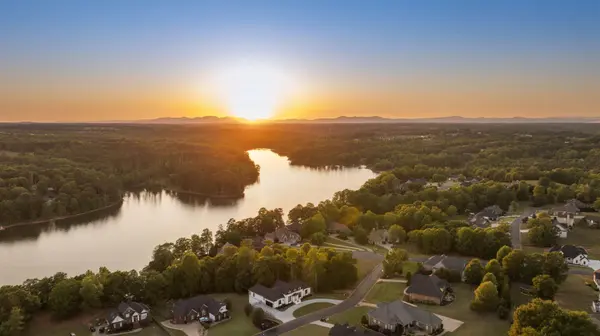 314 Shoreview DR, Chesnee, SC 29323
