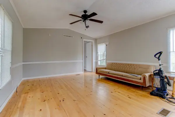 117 Nicky LN, Blacksburg, SC 29702