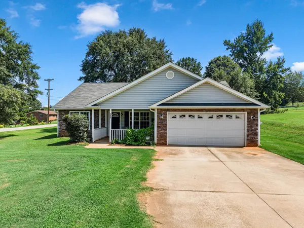 207 Gibbs RD, Wellford, SC 29385