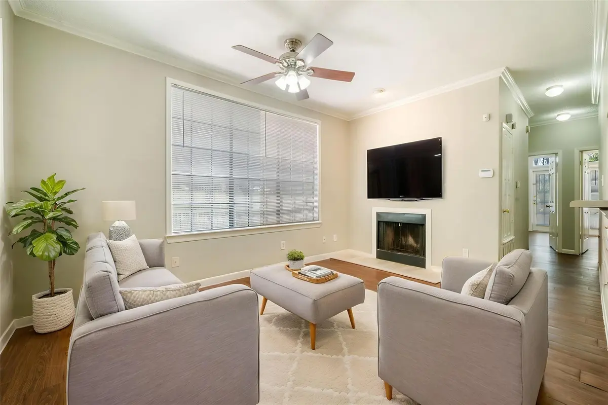 2300 Leon ST #101, Austin, TX 78705