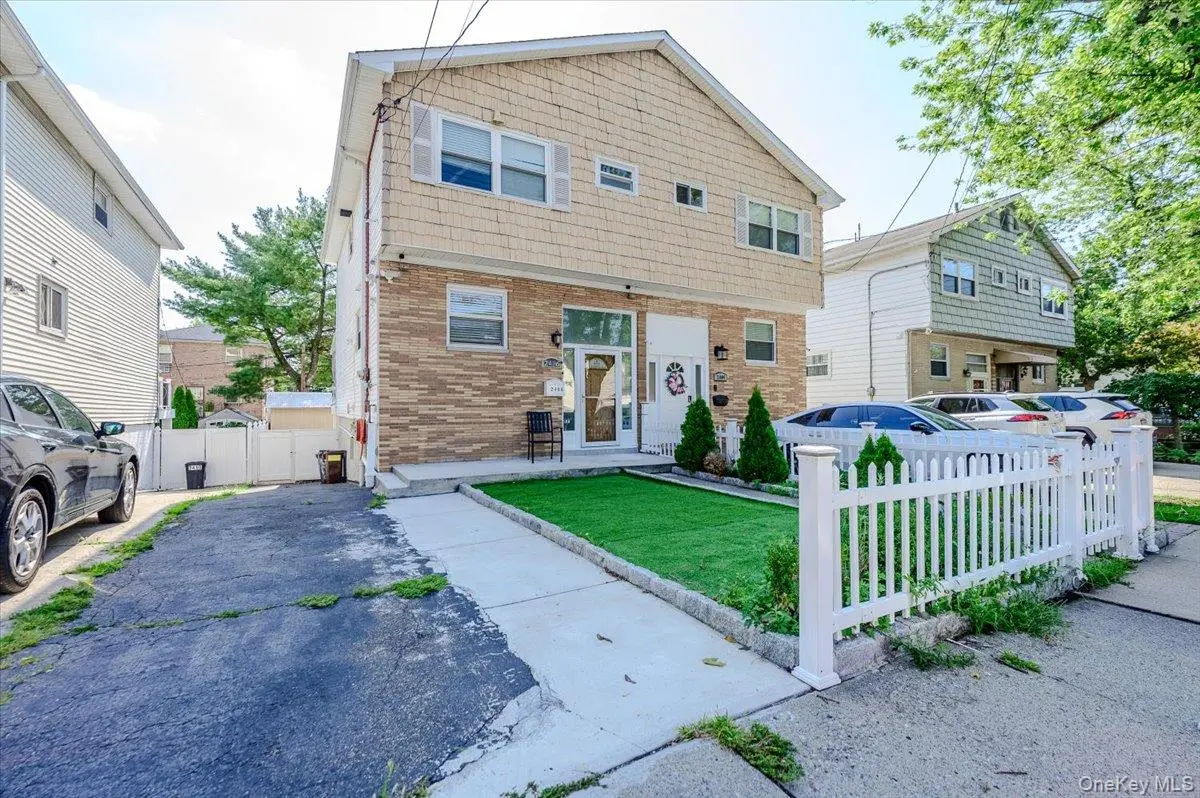 2406 Tiemann AVE, Bronx, NY 10469