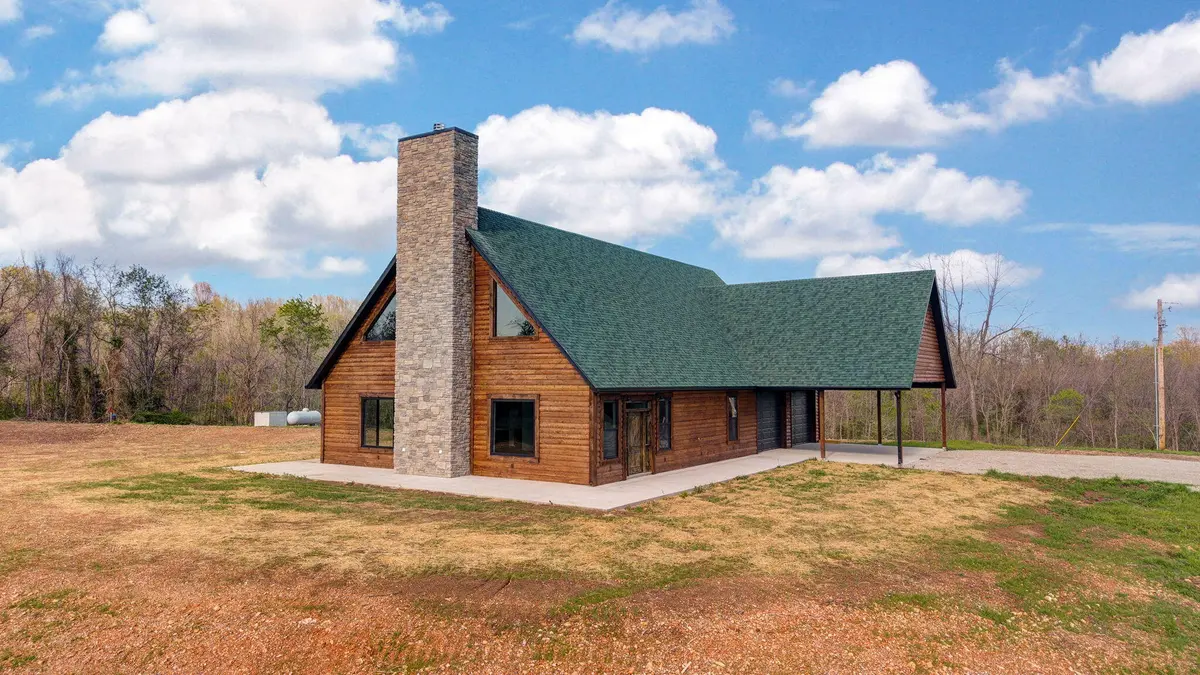 503 A Airport Road, Crane, MO 65633