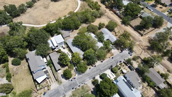 400 Swanee DR, Austin, TX 78752