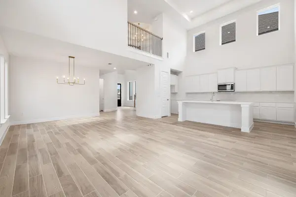137 Emerald Grove DR, Georgetown, TX 78633