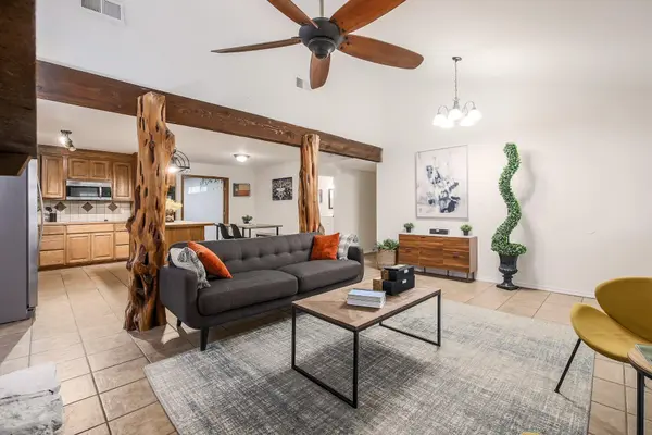 1000 Ledbetter ST, Round Rock, TX 78681