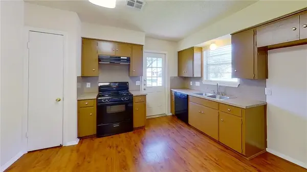 1209 Westcott DR #A, Round Rock, TX 78664