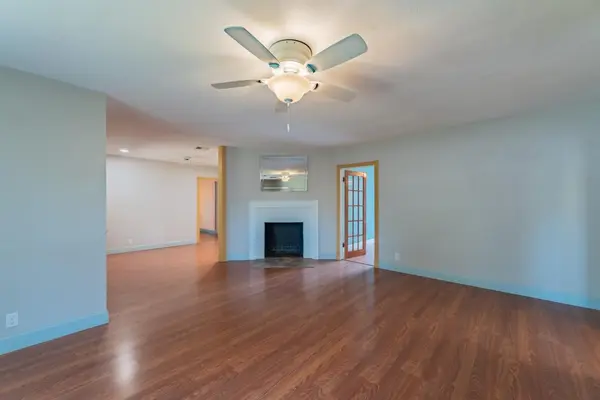 106 N Avenue C, Johnson City, TX 78636
