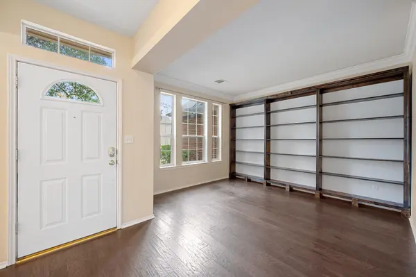 2305 Little Elm TRL, Cedar Park, TX 78613
