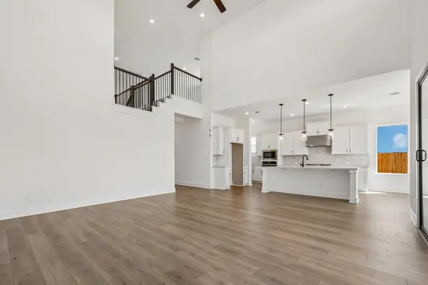 213 Borrego BND, Liberty Hill, TX 78642