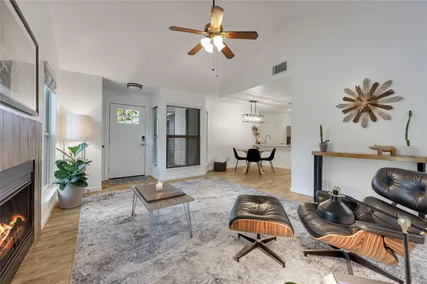 1800 Rainy Meadows DR, Austin, TX 78758