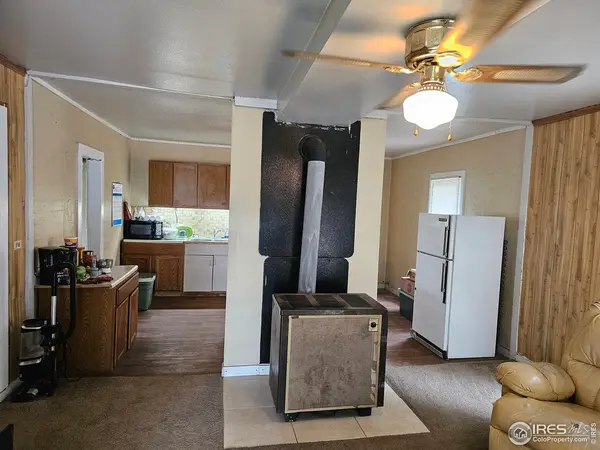806 Warren, Weldona, CO 80653