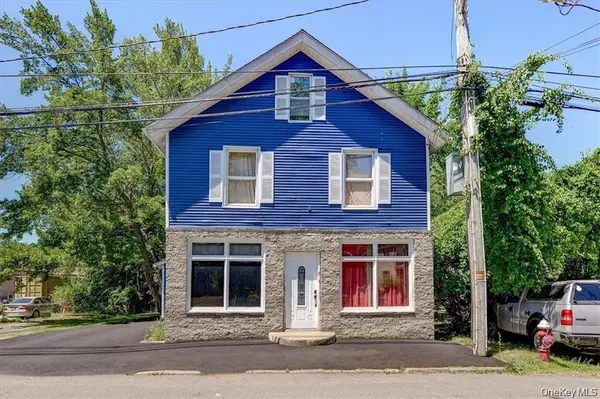 5 Tallman PL, Suffern, NY 10901