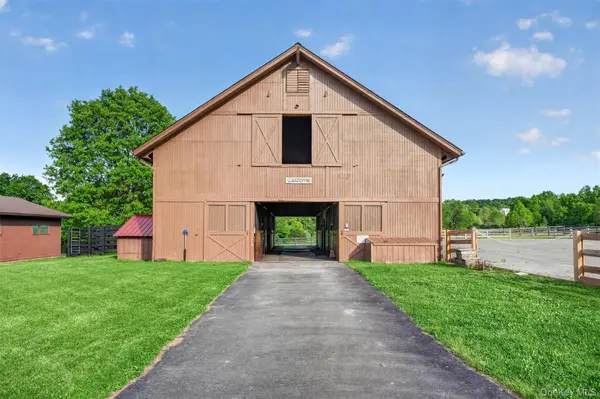 165 Hasbrouck RD, Goshen, NY 10924