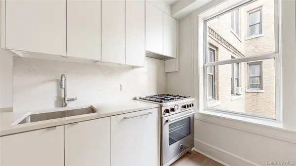 14809 Northern BLVD #5M, Flushing, NY 11354