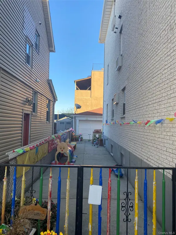 198-18 32nd RD, Flushing, NY 11358