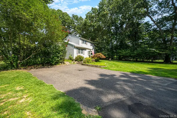 96 Oak street, Centereach, NY 11720