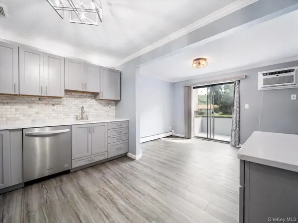 202 Country Club LN, Pomona, NY 10970