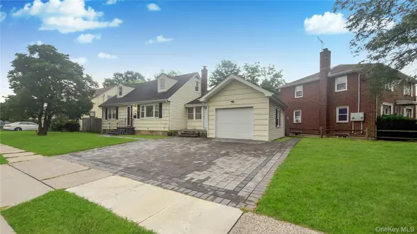 6 Harold AVE, Hempstead, NY 11550