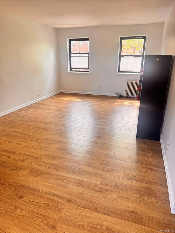 215-09 47th Ave #2C, Bayside, NY 11361