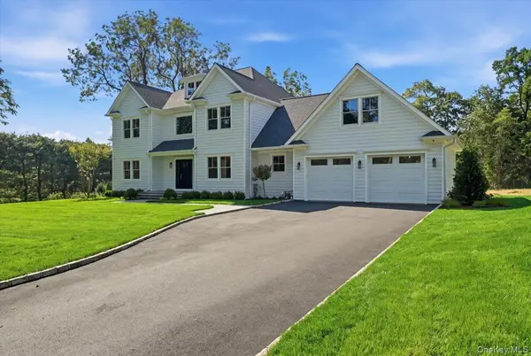 2 Wilder LN, Huntington, NY 11743