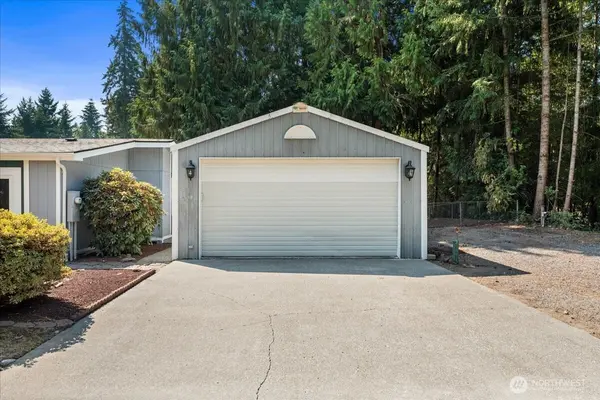 12407 207th AVE E, Bonney Lake, WA 98391
