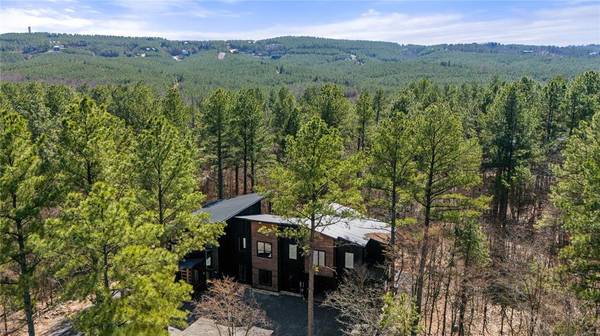 88 Pine Needle LN, Broken Bow, OK 74728